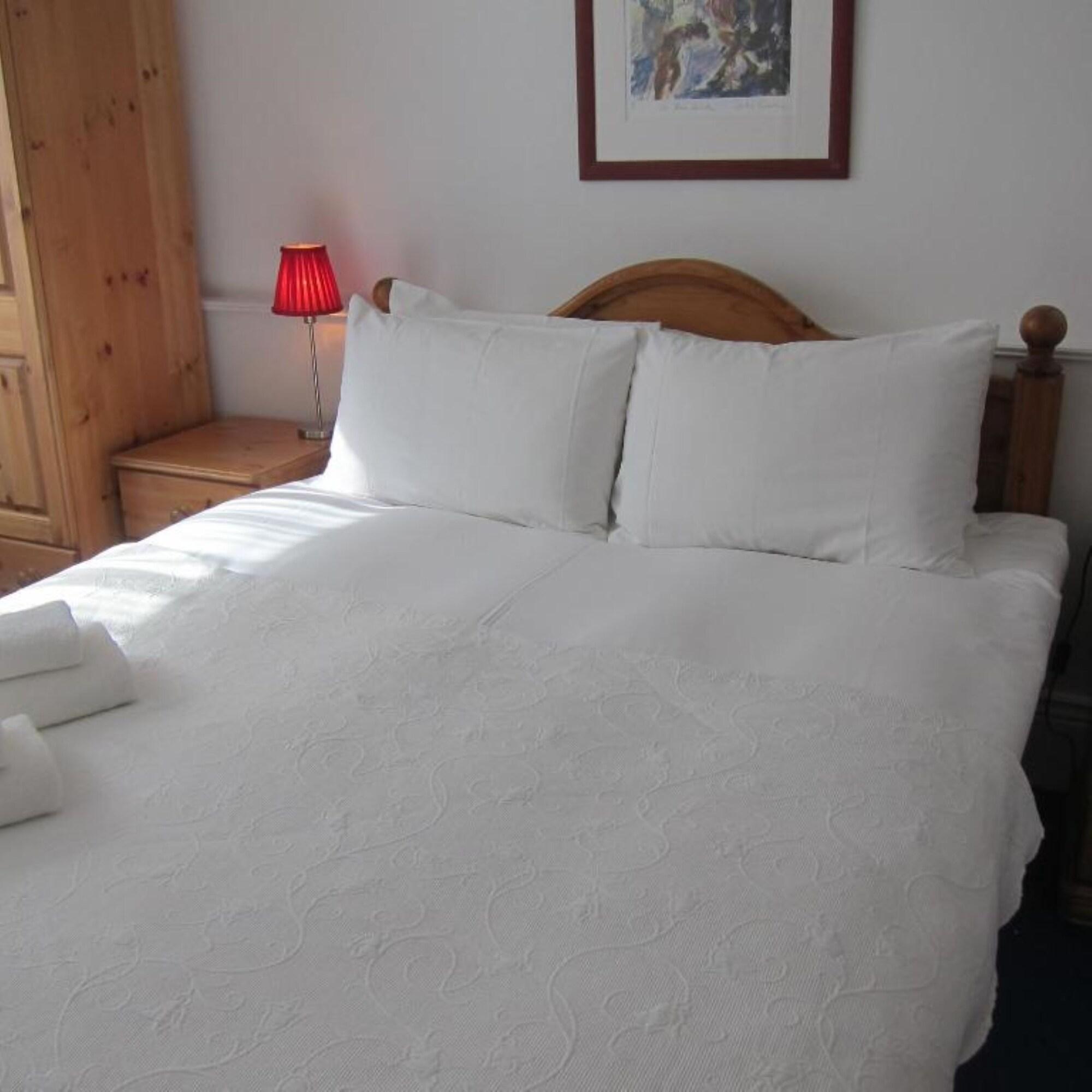 Abbey Court Hotel Saint Peter Port Экстерьер фото
